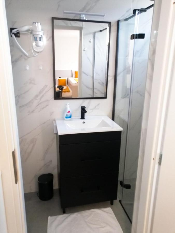 Evita Studio Apartment Karlovac Luaran gambar